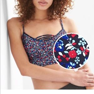 GapFit Low Impact Ladder-Back Sports Bra